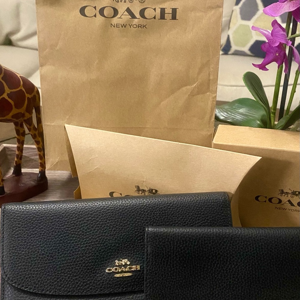 Coach Wallet and Check book •
3 fold Wallet • Carriage Logo